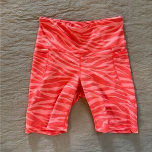 Old Navy Active Pink Zebra Print Bike Shorts Size M Deep Pockets Stretch Workout